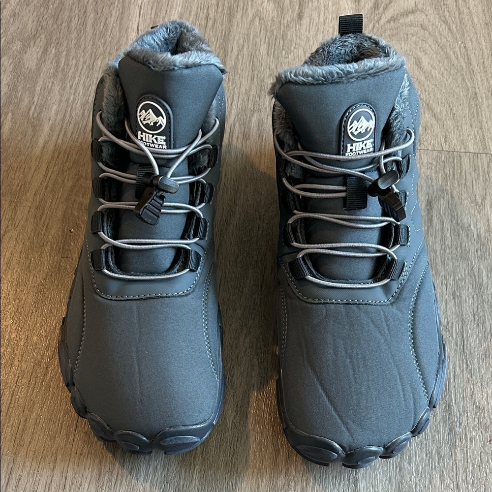 Hike Women's Gray Ankle Boots